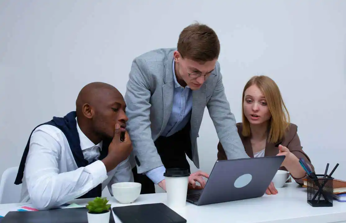 12 Essential Small Business Content Marketing Trends to Watch