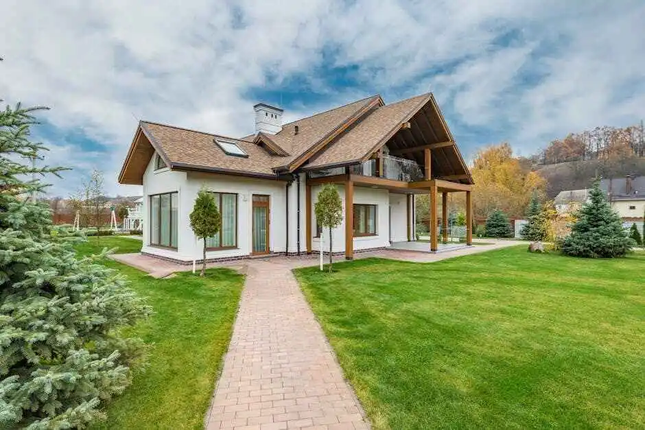 Maximizing ROI: Real Estate Video Marketing Best Practices